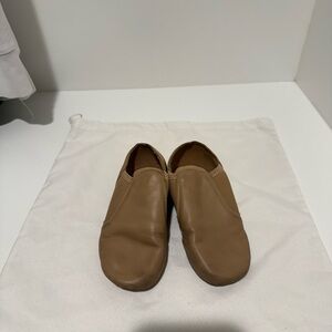 Stelle Jazz Shoes for Girls and Boys Slip-On Leather Dance Shoes